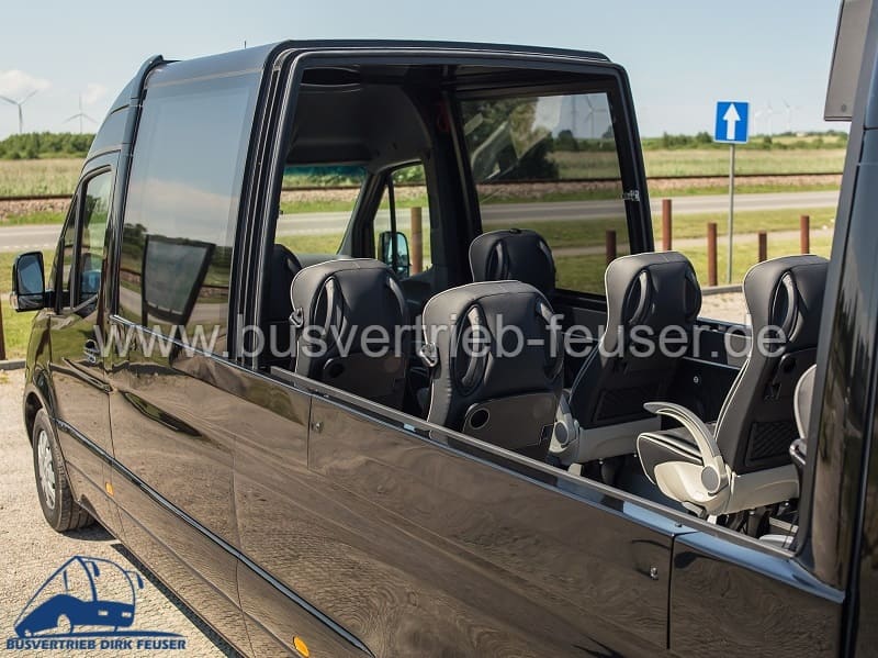 Außenansicht Seite Innenraum ohne Dach Mercedes-Benz Sprinter 317CDI VIP-LineS Cabrio 8+1 Sitze